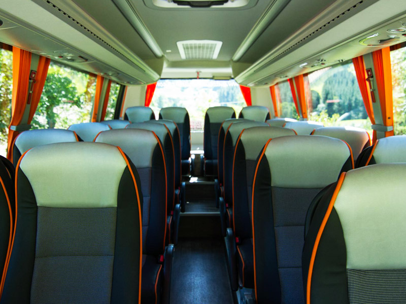 minibus6